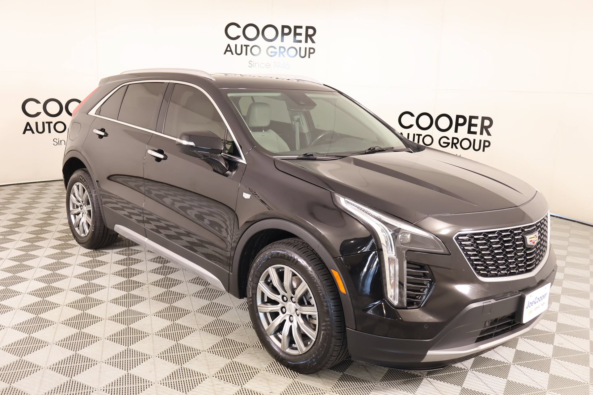 Used 2022 Cadillac XT4 Premium Luxury w/ Safety Alert Package AWD/4WD image 1