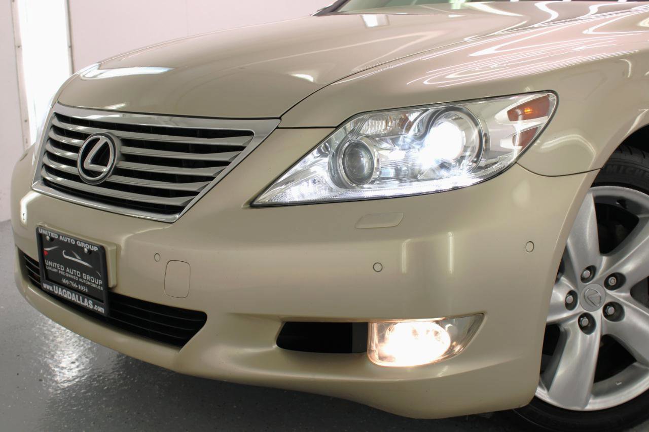 Used 2012 Lexus LS 460 w/ Luxury Value Edition RWD image 21