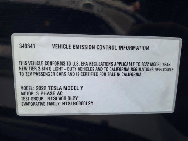 Used 2022 Tesla Model Y Performance AWD/4WD image 18