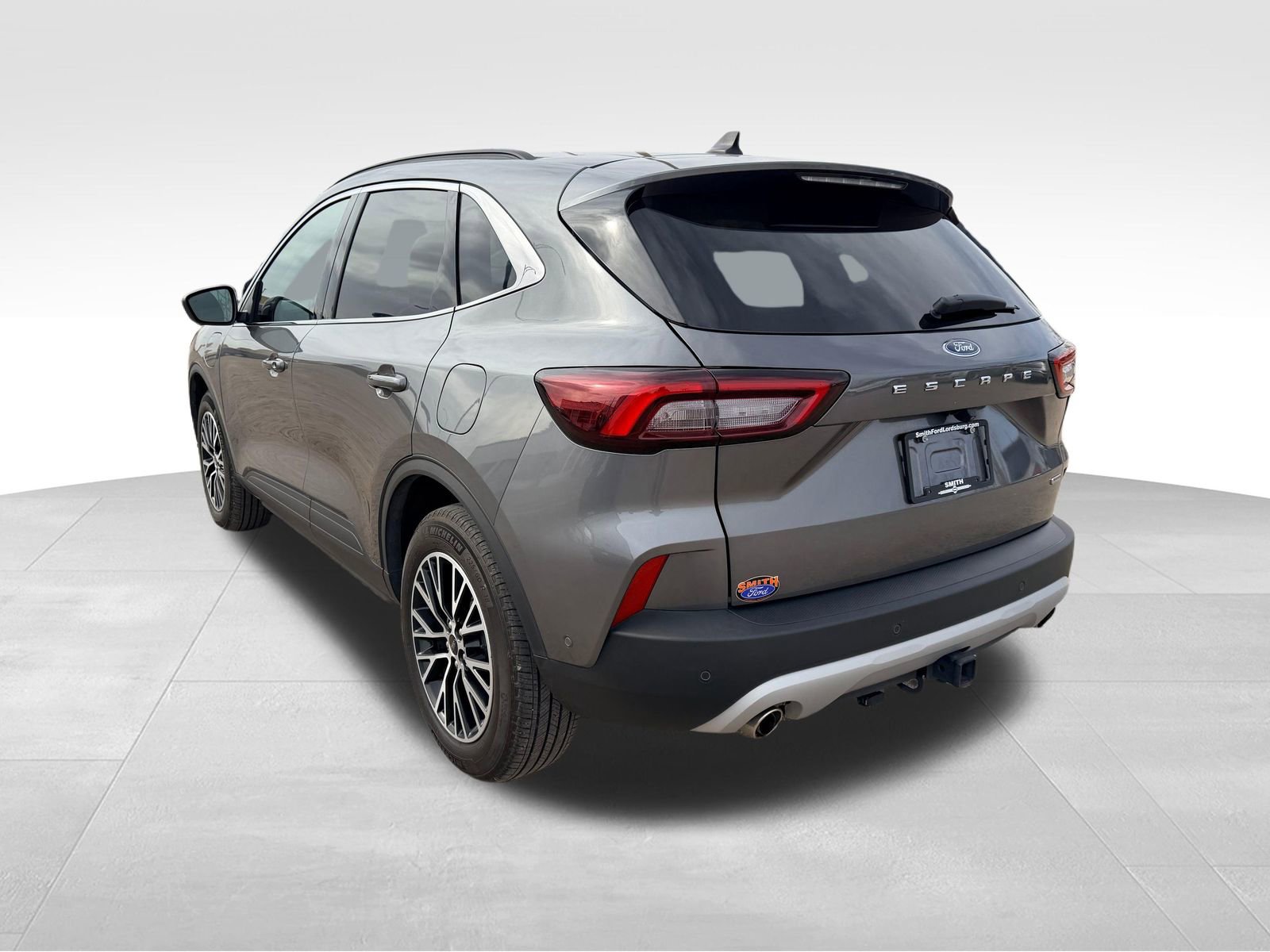 Certified 2024 Ford Escape SE w/ PHEV Premium Package FWD image 24