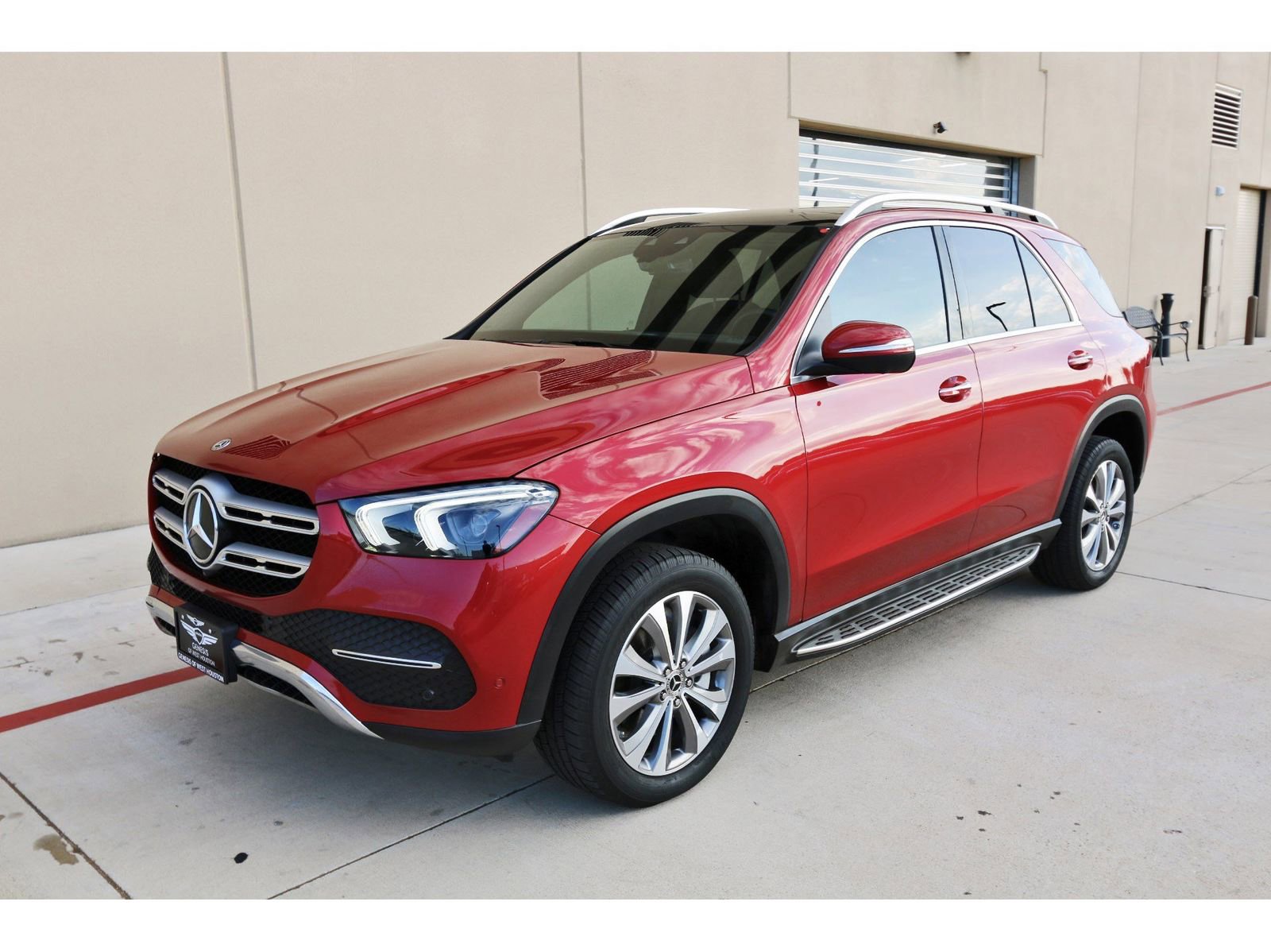 Used 2020 Mercedes-Benz GLE 350 4MATIC image 3