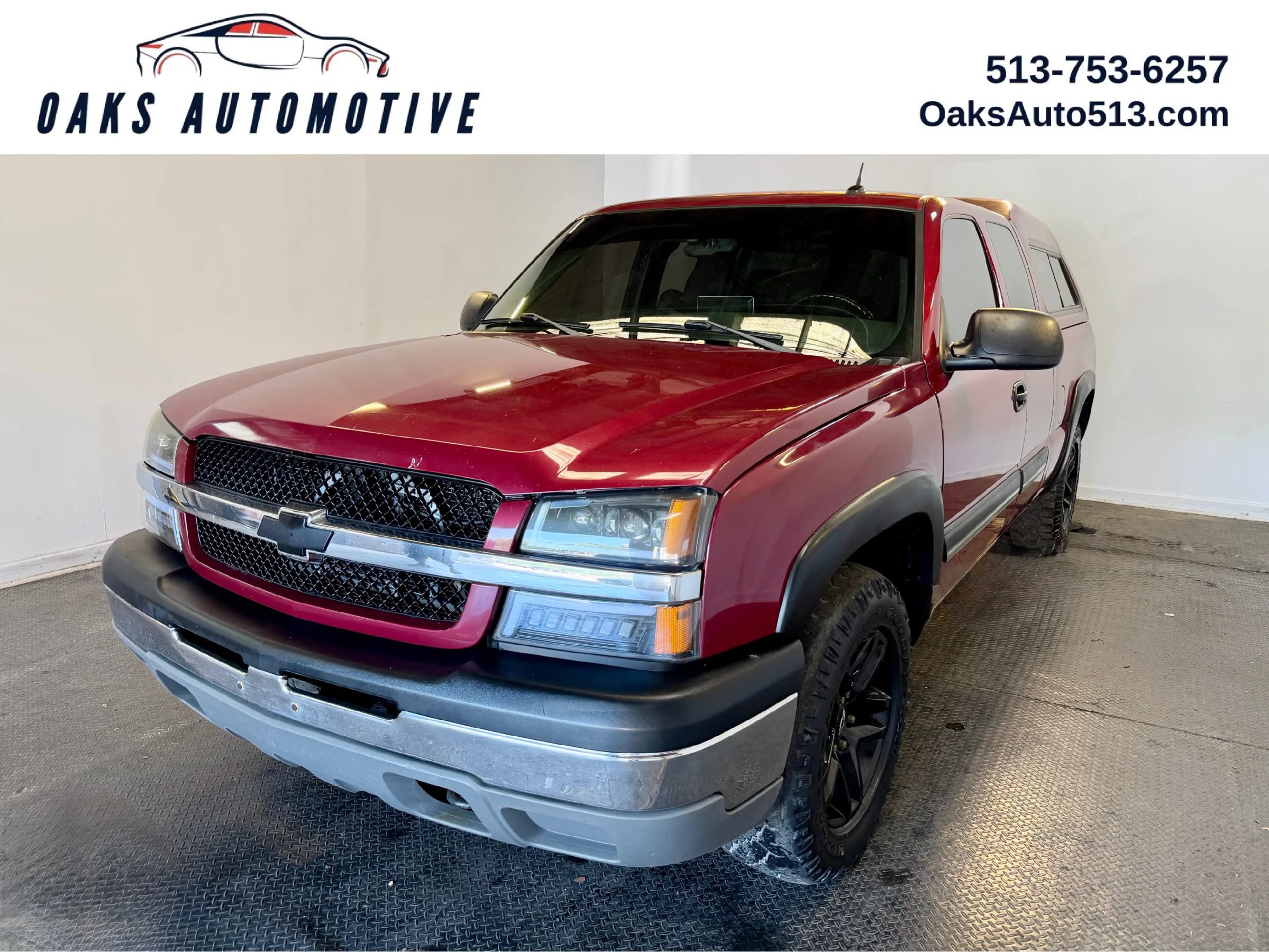 Used 2005 Chevrolet Silverado 1500 LS w/ Light Duty Power Package AWD/4WD image 1