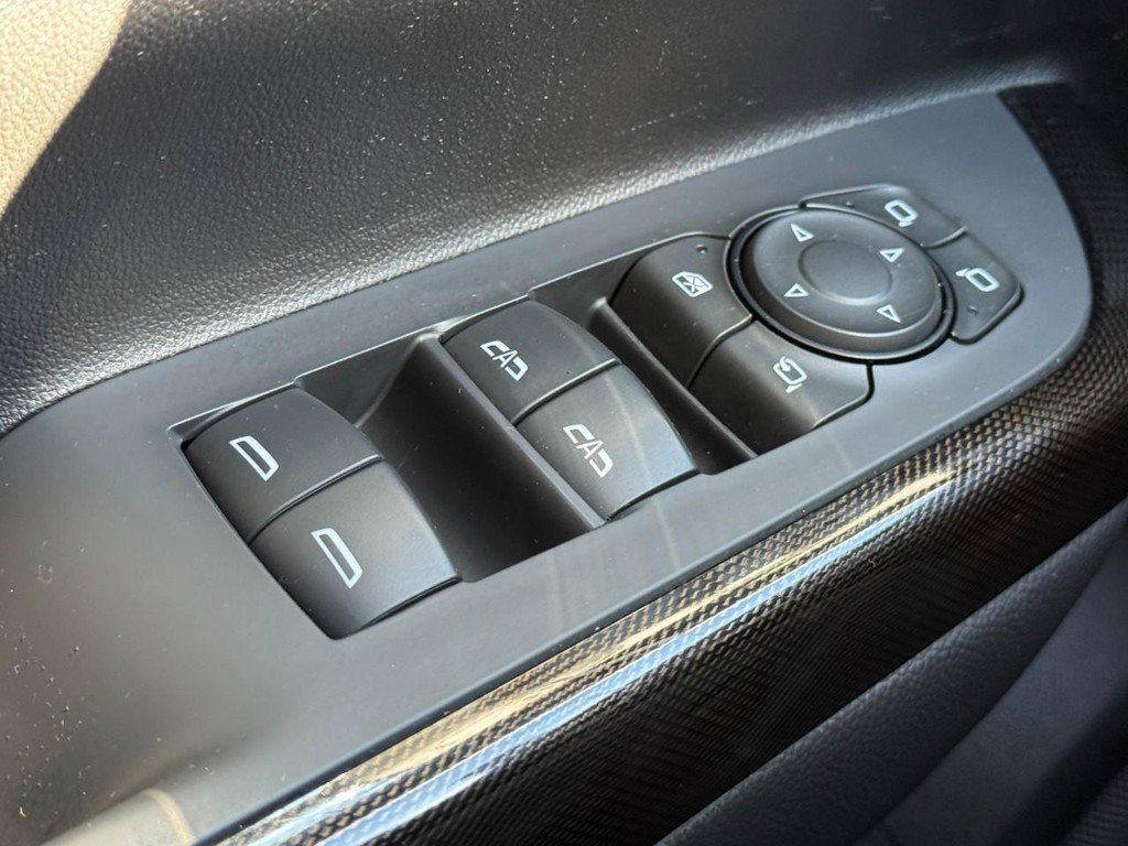 Used 2021 GMC Acadia AT4 w/ Technology Package image 24