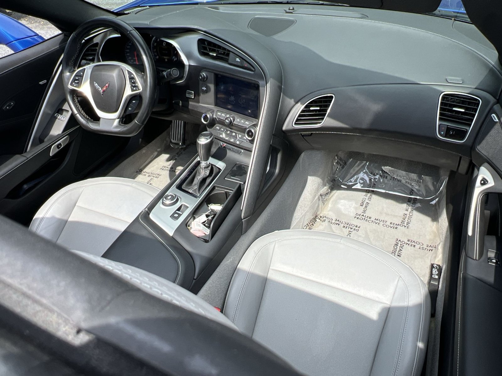Used 2019 Chevrolet Corvette Stingray Coupe w/ Z51 1LT RWD image 28