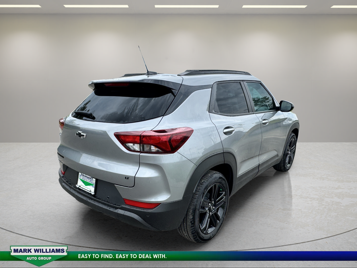 New 2026 Chevrolet TrailBlazer LT w/ Convenience Package FWD image 2