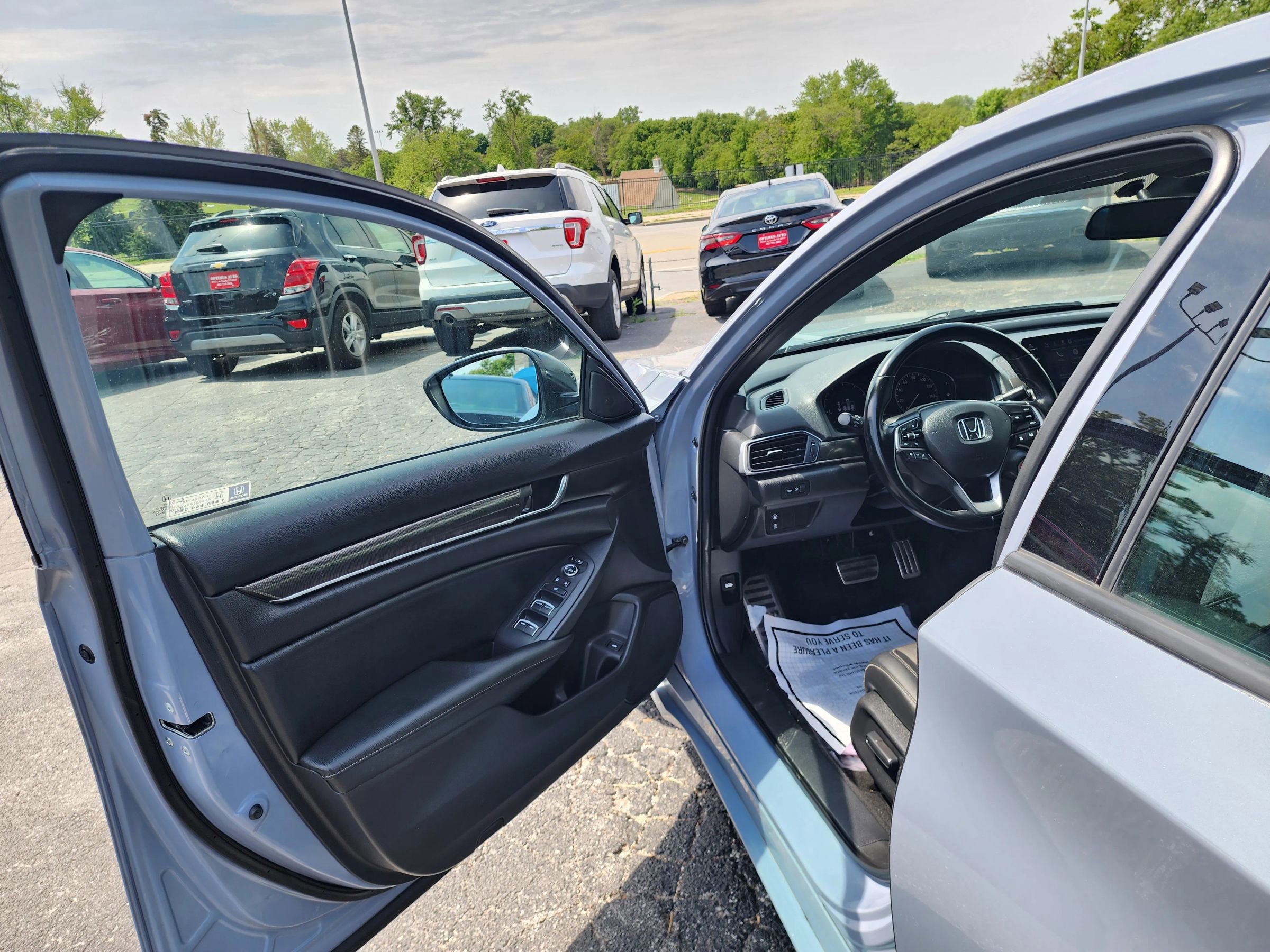 Used 2021 Honda Accord Sport image 18