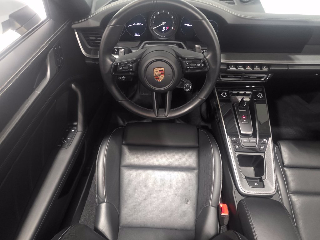 Certified 2024 Porsche 911 Targa 4S AWD/4WD image 17