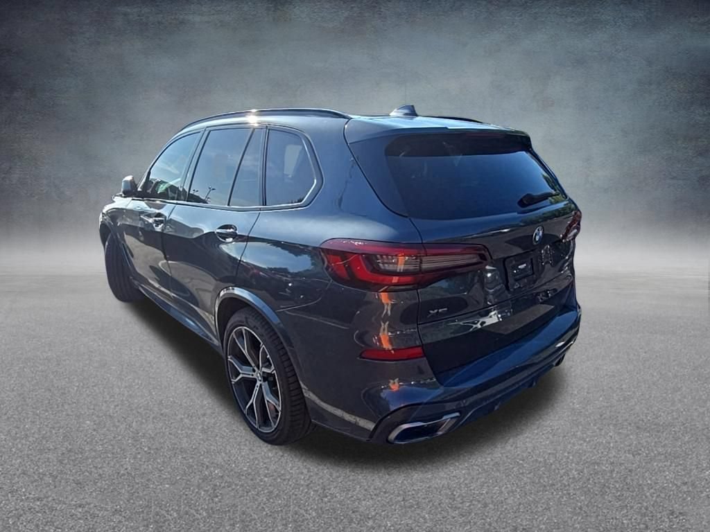 Used 2022 BMW X5 M50i w/ Executive Package AWD/4WD image 6