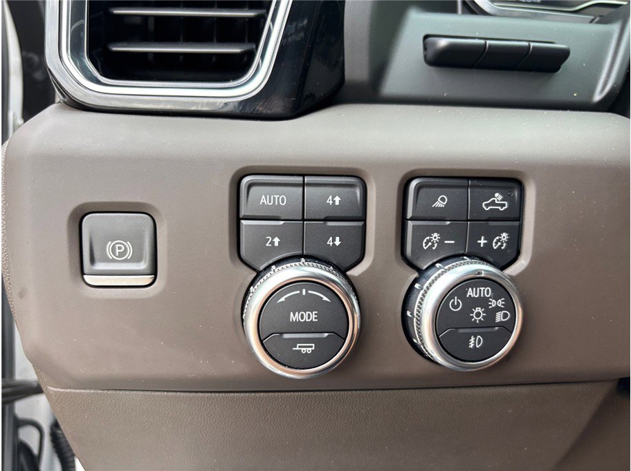 Used 2022 GMC Sierra 1500 Denali w/ Denali Reserve Package image 41