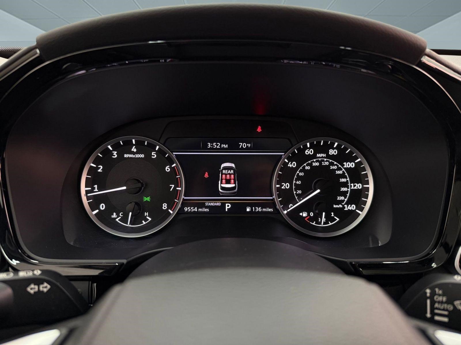 Used 2025 INFINITI QX60 Pure FWD image 16