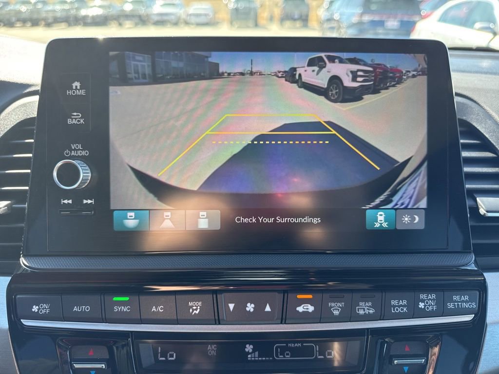 Used 2025 Honda Odyssey Sport-L image 10