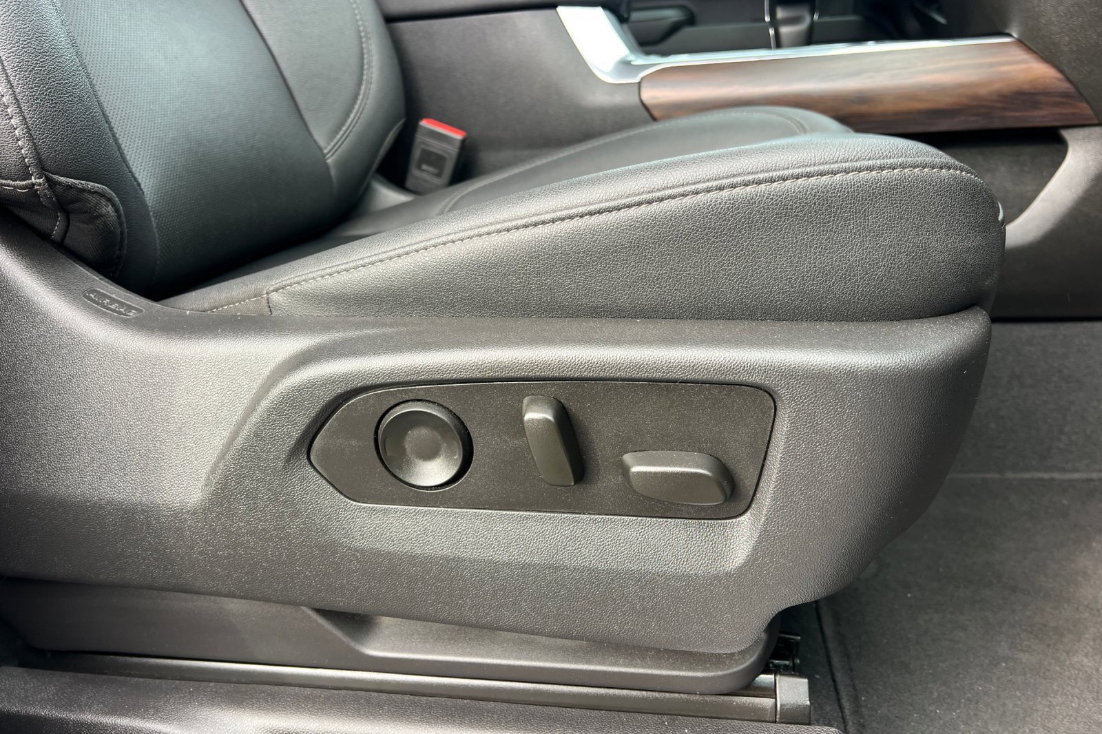 Used 2023 GMC Sierra 1500 SLT w/ SLT Premium Package image 24