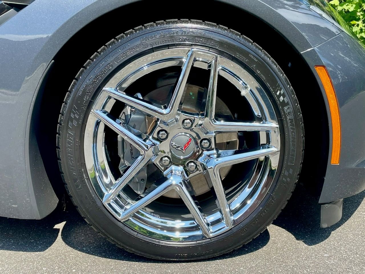 Used 2014 Chevrolet Corvette Stingray Convertible w/ 2LT Preferred Equipment Group image 28