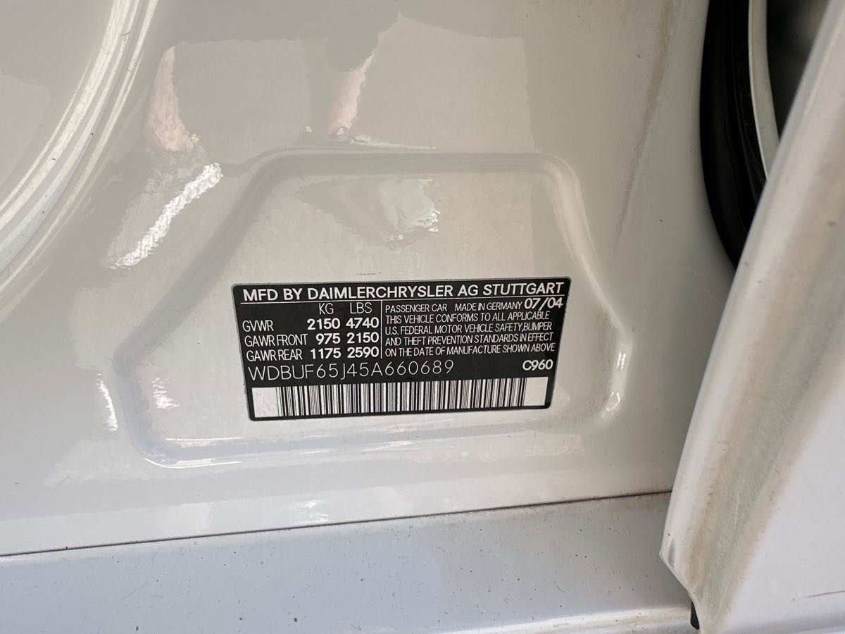 Used 2005 Mercedes-Benz E 320 Sedan image 23