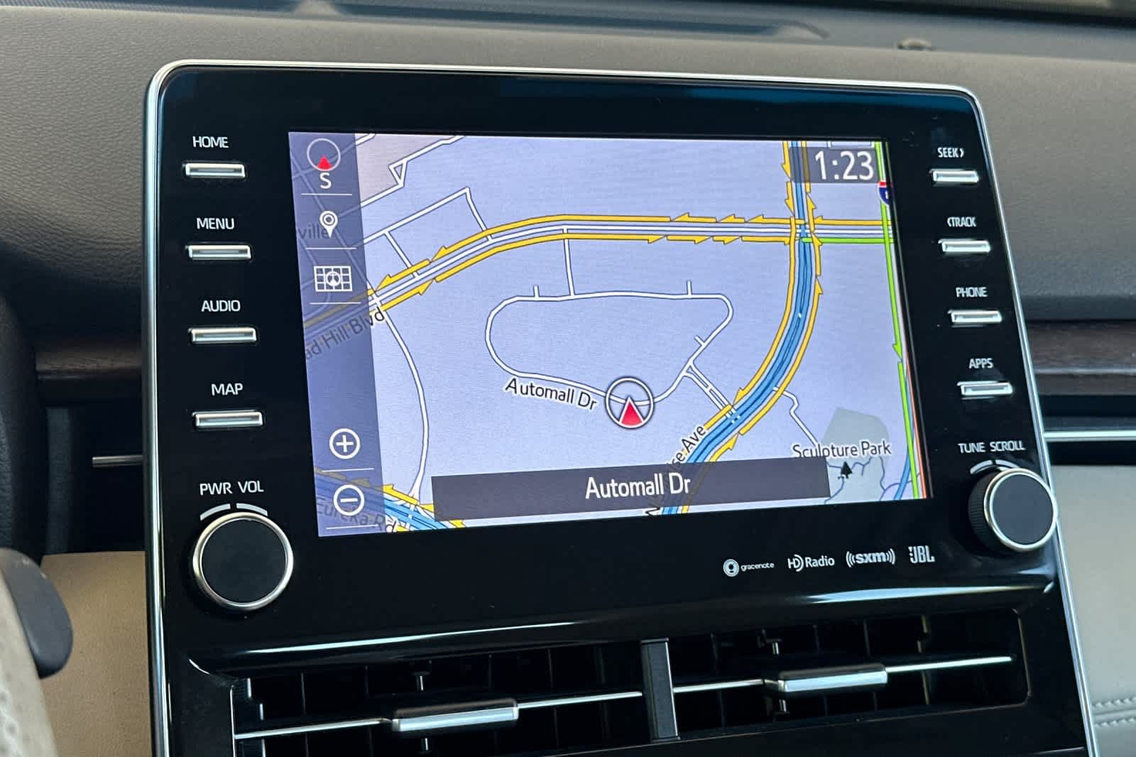 Used 2020 Toyota Avalon Limited w/ Advanced Safety Package FWD image 20