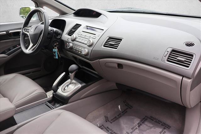 Used 2010 Honda Civic EX-L image 27