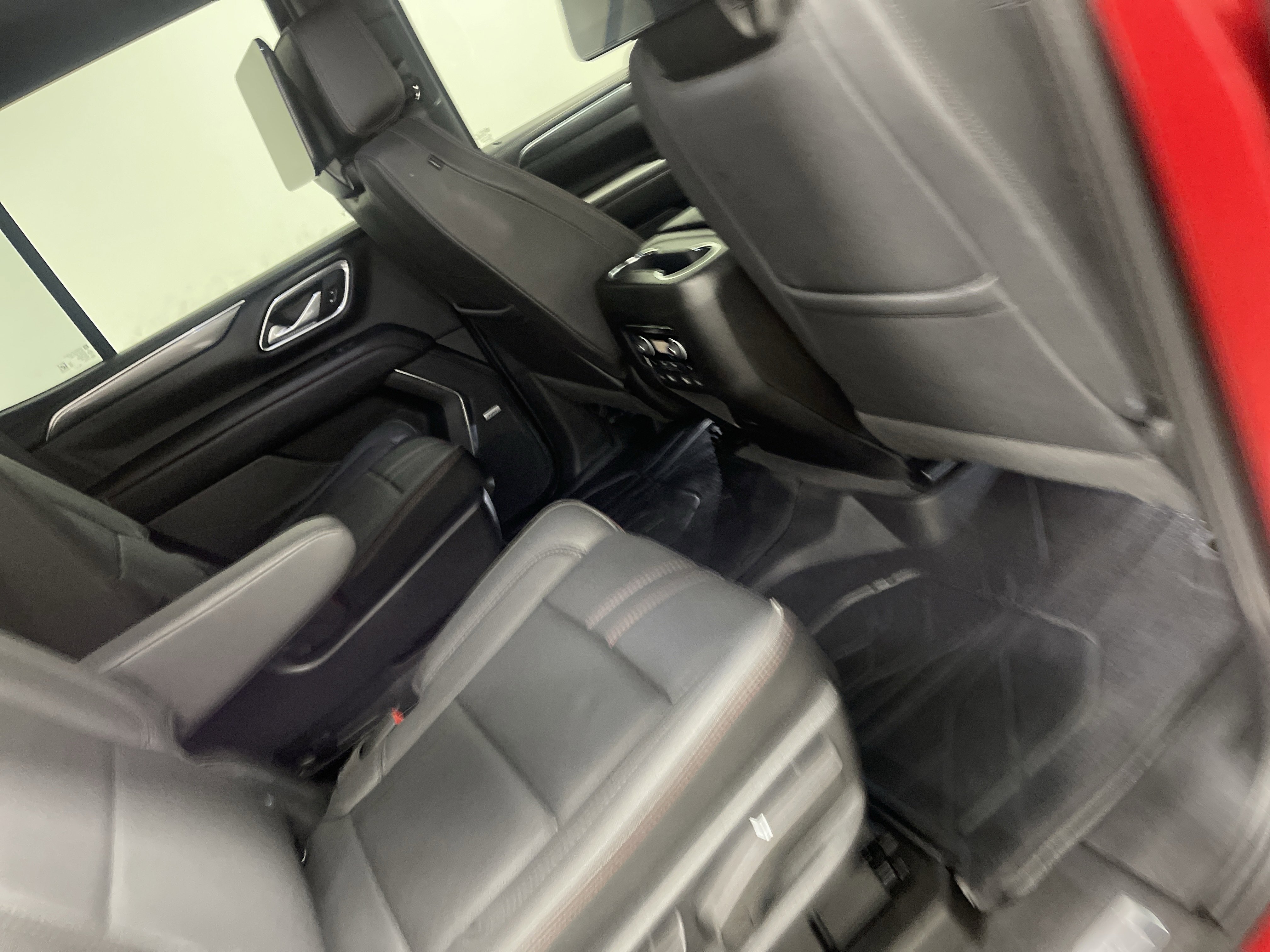 Used 2023 Chevrolet Tahoe RST w/ Luxury Package AWD/4WD image 22
