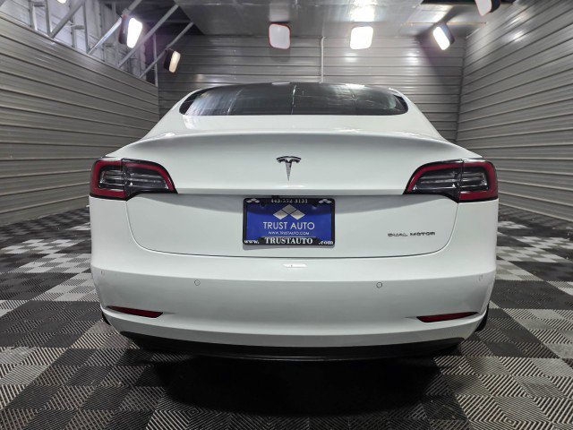 Used 2018 Tesla Model 3 Long Range image 6