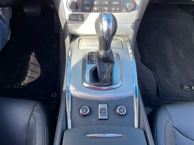Used 2012 INFINITI G37 Sport w/ Premium Pkg image 7