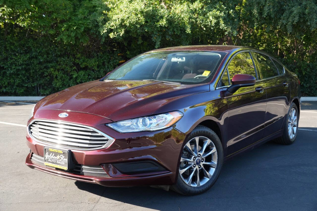 Used 2017 Ford Fusion SE w/ Fusion SE Technology Package