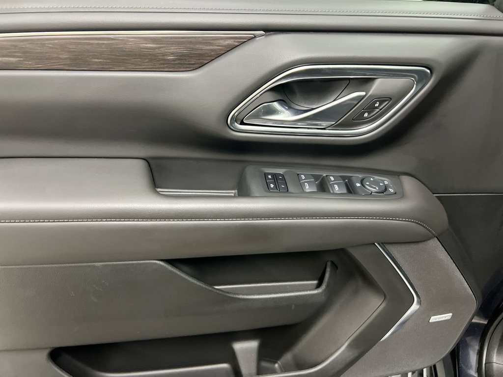 Used 2024 Chevrolet Tahoe LT AWD/4WD image 22