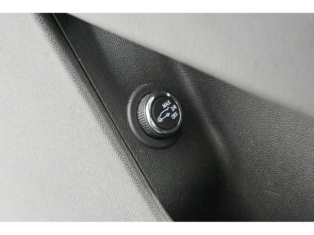 Certified 2022 Cadillac XT5 Premium Luxury image 32