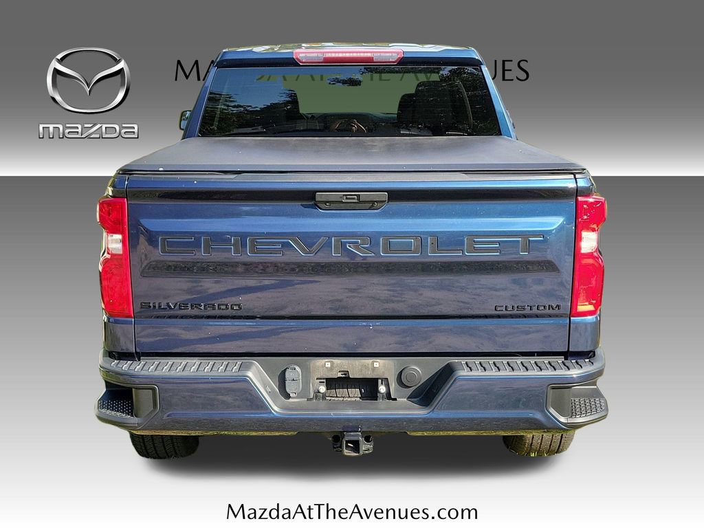 Used 2022 Chevrolet Silverado 1500 Custom w/ LPO, Dark Essentials Package RWD image 18