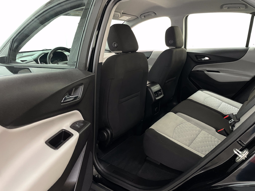 Certified 2018 Chevrolet Equinox LS AWD/4WD image 39