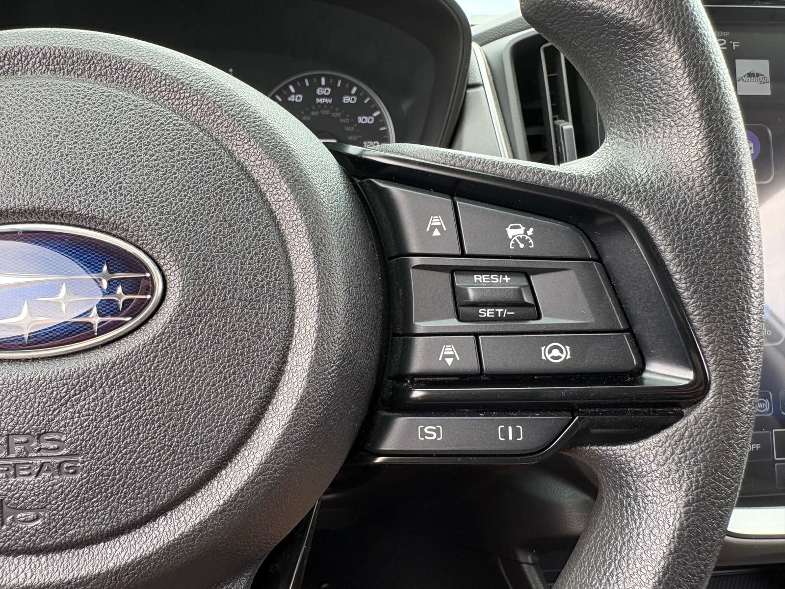 Used 2024 Subaru Crosstrek 2.0i Premium w/ Crosstrek Mirror Package AWD/4WD image 16