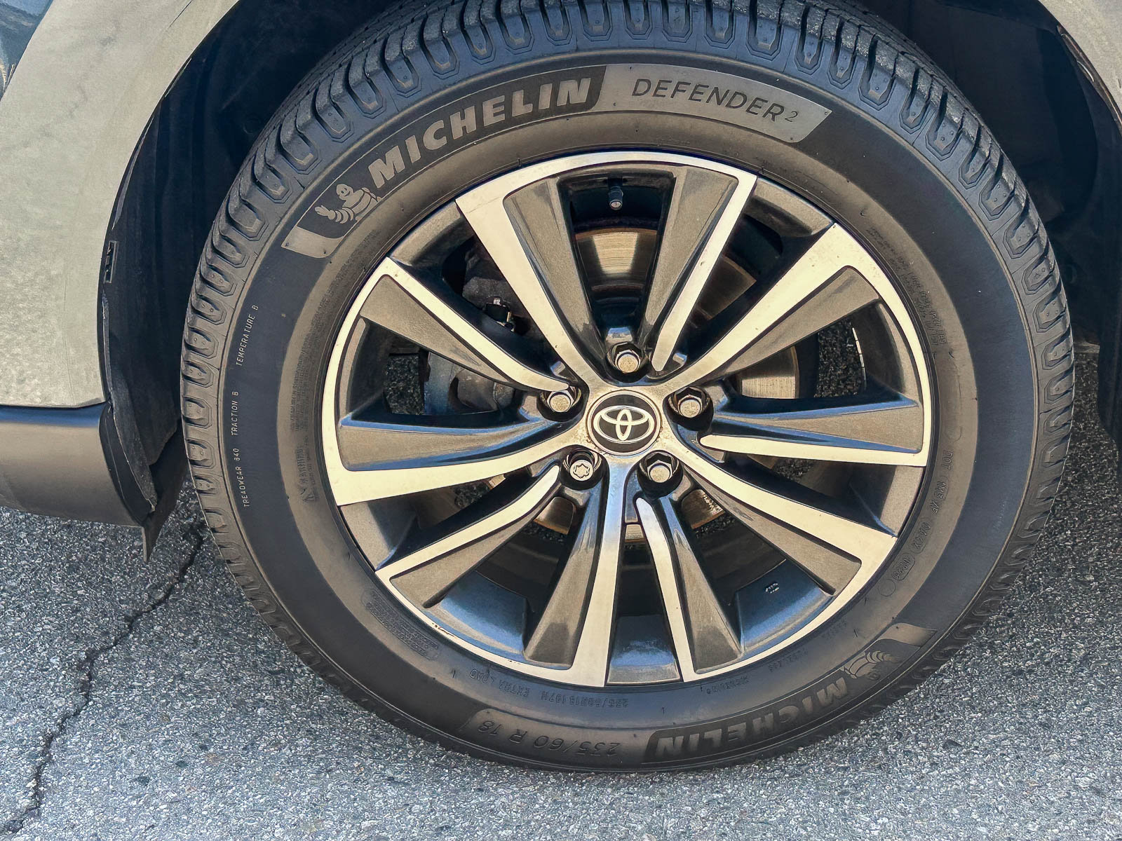 Used 2021 Toyota Venza LE w/ Carpet Mat Package (TMS) AWD/4WD image 10
