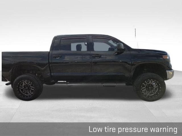 Used 2019 Toyota Tundra SR5 w/ Convenience Package AWD/4WD image 28