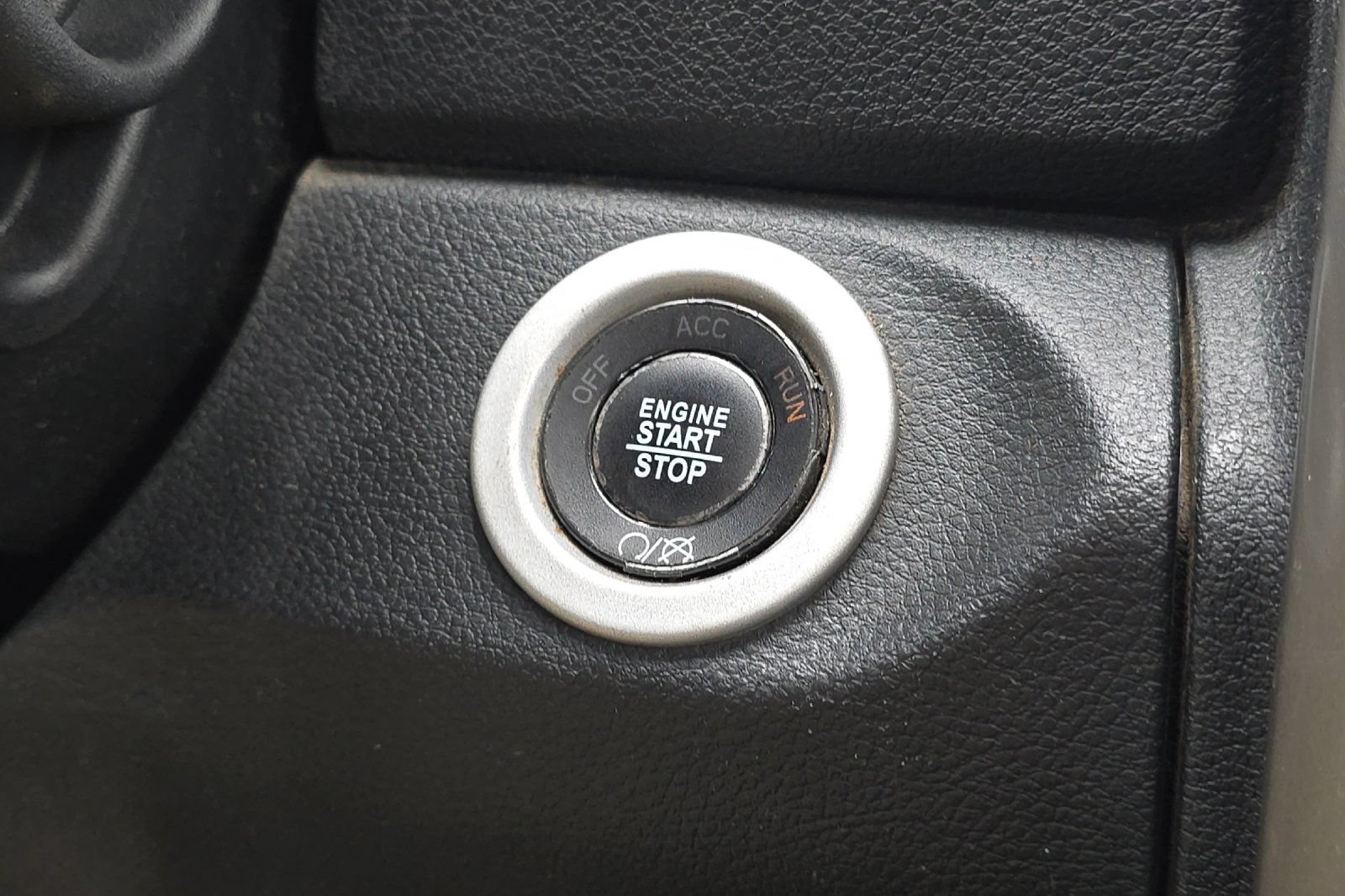 Used 2016 RAM 3500 Laramie AWD/4WD image 21