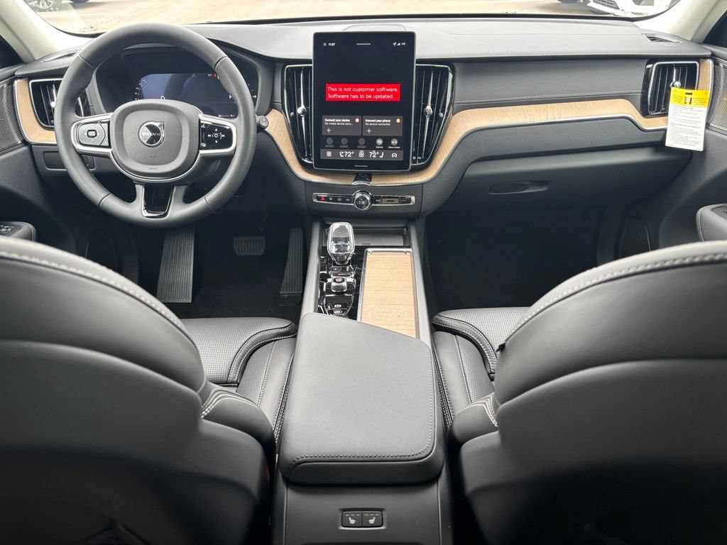 New 2026 Volvo XC60 T8 Ultra w/ Protection Package Premier AWD/4WD image 10