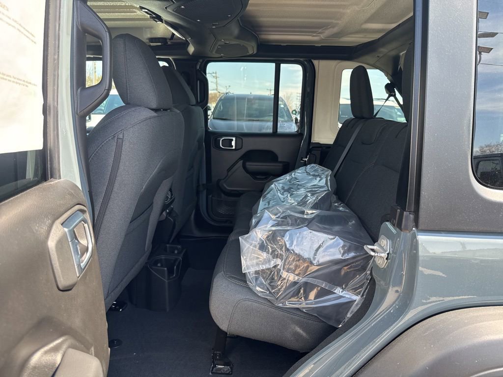 New 2026 Jeep Wrangler Unlimited Sport AWD/4WD image 21