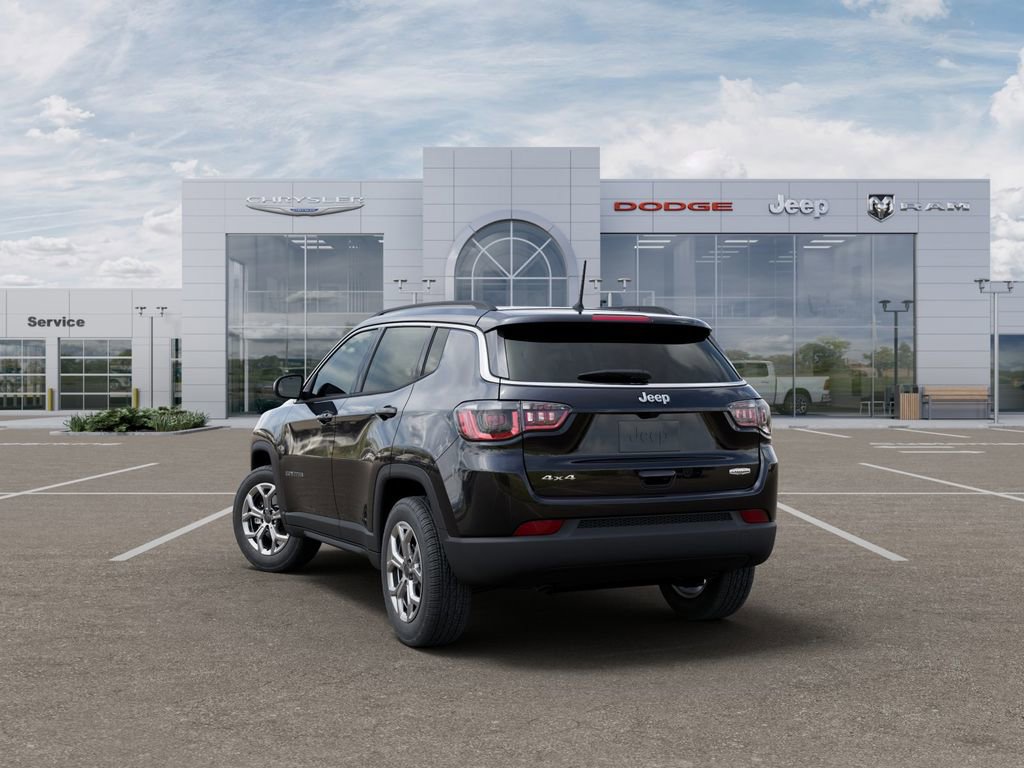 New 2025 Jeep Compass Latitude w/ Sun & Sound Group video 3