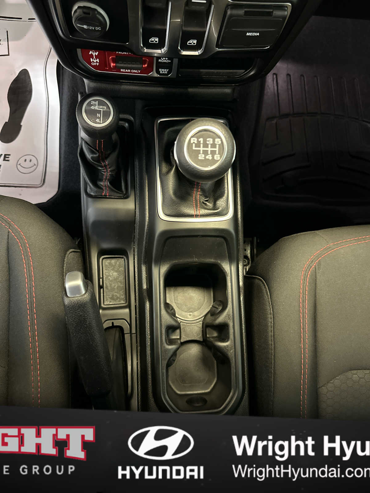 Used 2022 Jeep Wrangler Rubicon w/ LED Lighting Group image 26