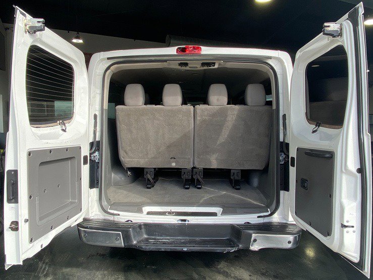Used 2020 Nissan NV 3500 SV image 14