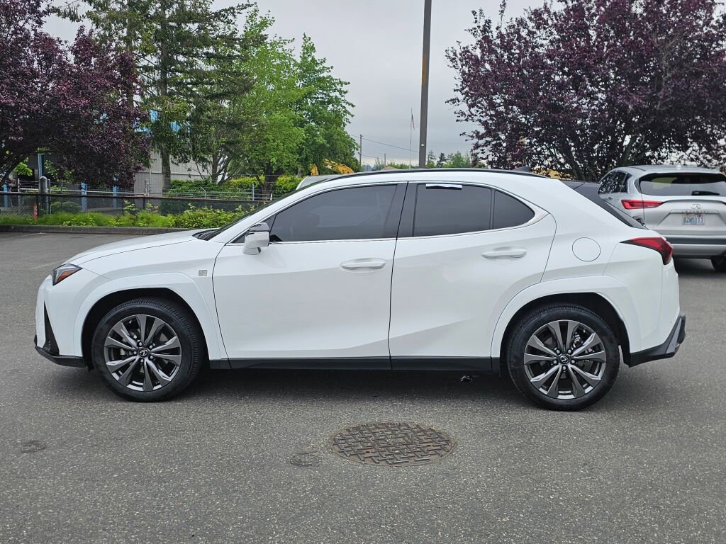 Used 2024 Lexus UX 250h F Sport AWD/4WD image 4
