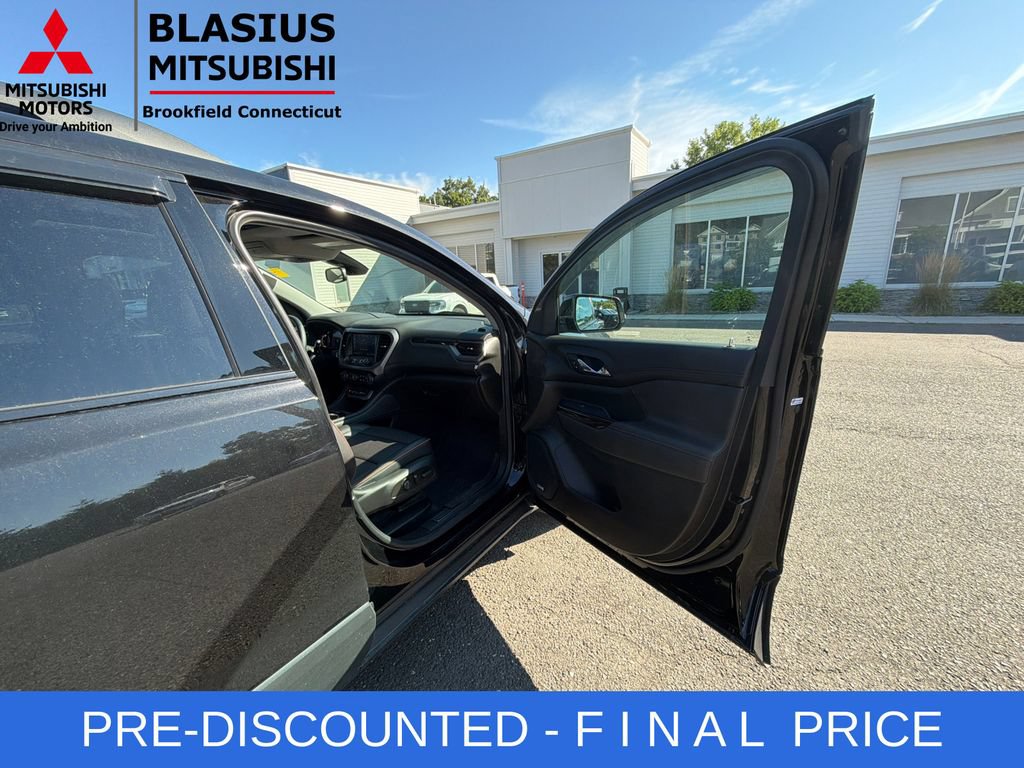 Used 2023 GMC Acadia AT4 w/ GMC Pro Grade Package AWD/4WD image 38