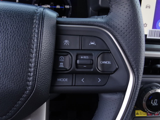 New 2026 Toyota 4Runner Limited AWD/4WD image 28