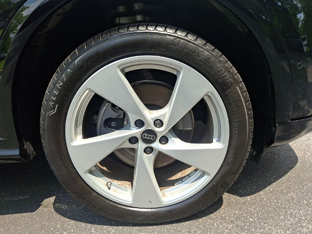 Used 2025 Audi Q5 Premium Plus w/ Premium Plus AWD/4WD image 8