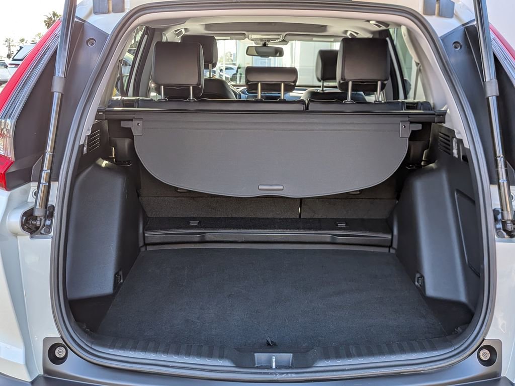Used 2018 Honda CR-V Touring image 8