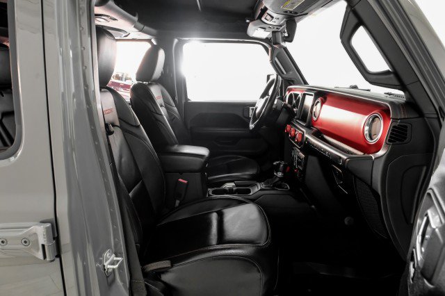 Used 2018 Jeep Wrangler Unlimited Rubicon AWD/4WD image 34