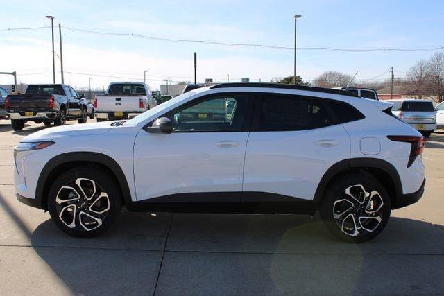New 2026 Chevrolet Trax RS w/ Driver Confidence Package FWD image 6