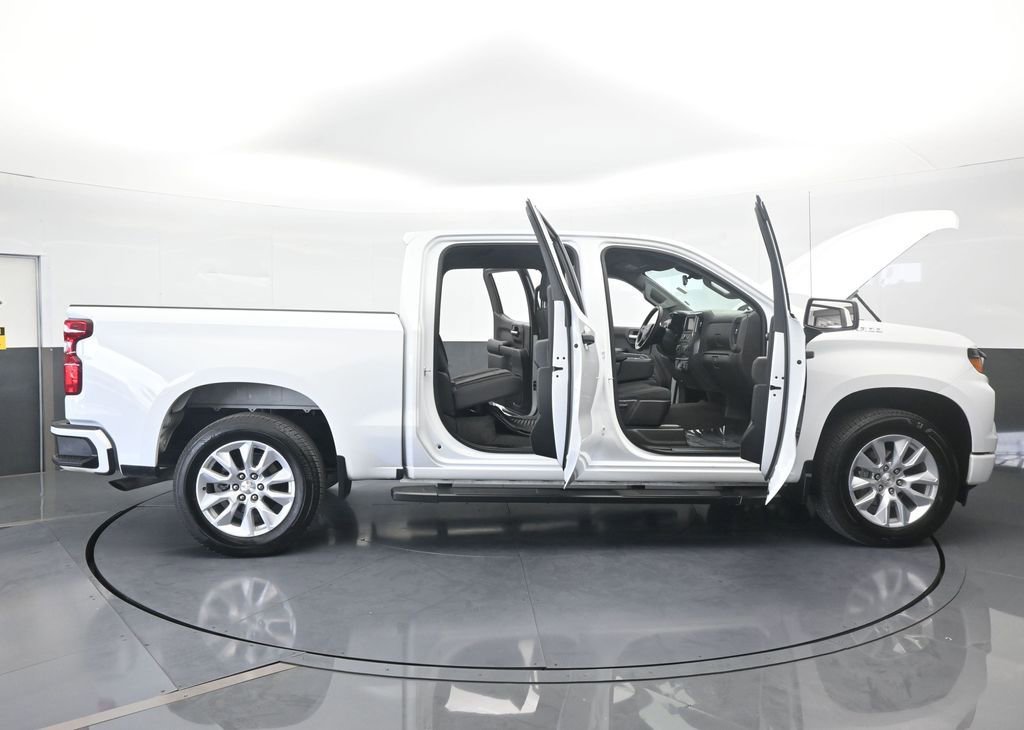 Used 2023 Chevrolet Silverado 1500 Custom image 68