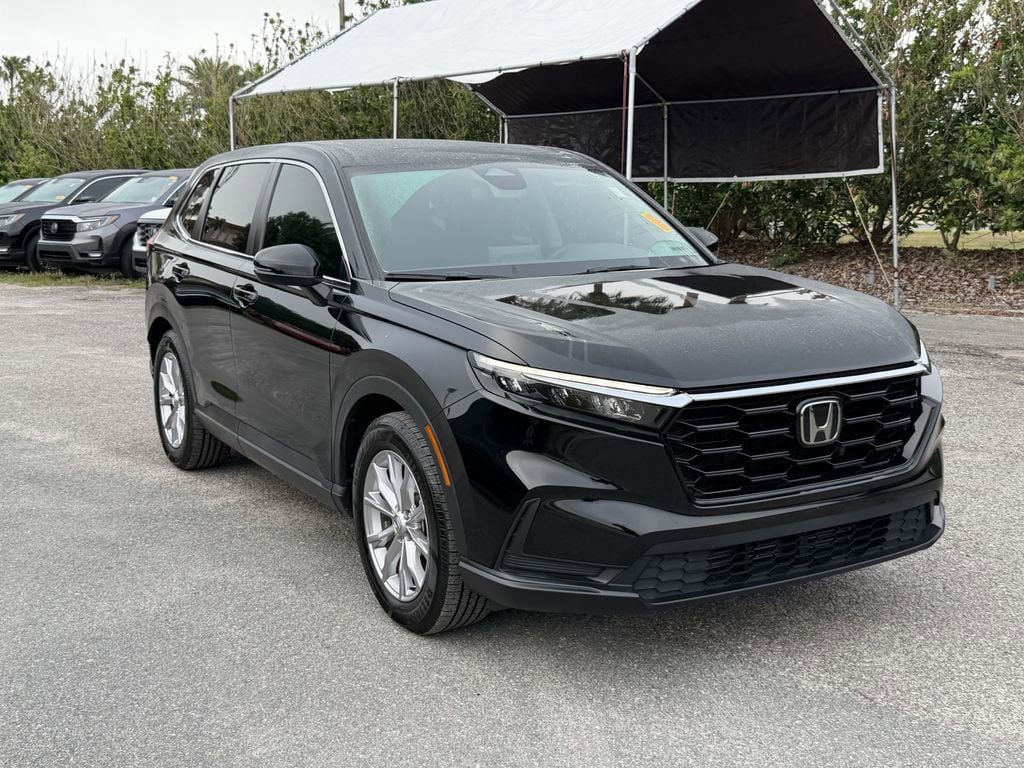 Used 2023 Honda CR-V EX image 2