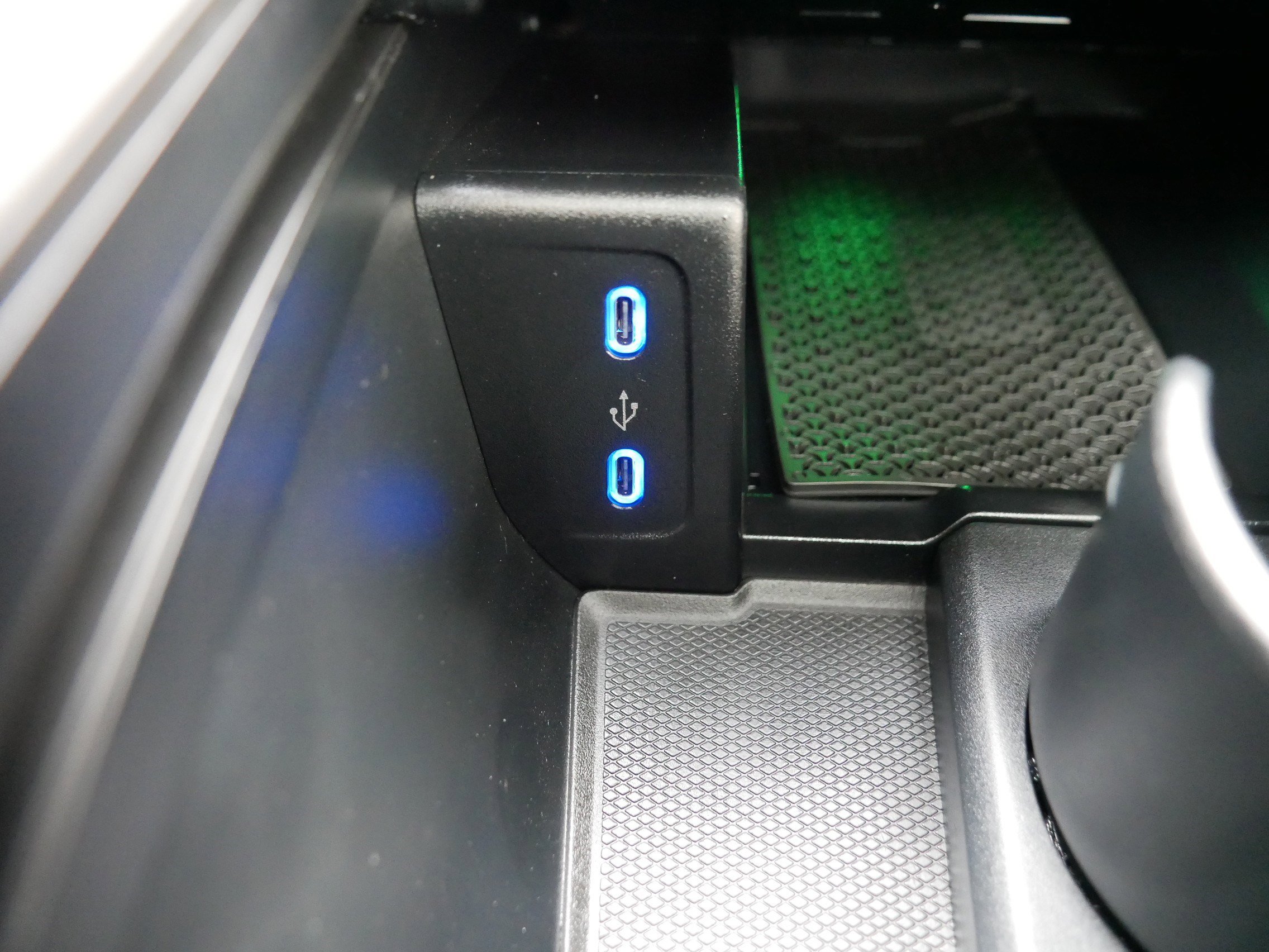 Used 2023 Mercedes-Benz EQS 580 4MATIC SUV image 33