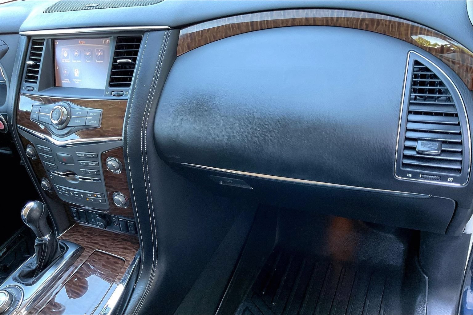 Used 2018 Nissan Armada SL w/ Moonroof Package AWD/4WD image 24