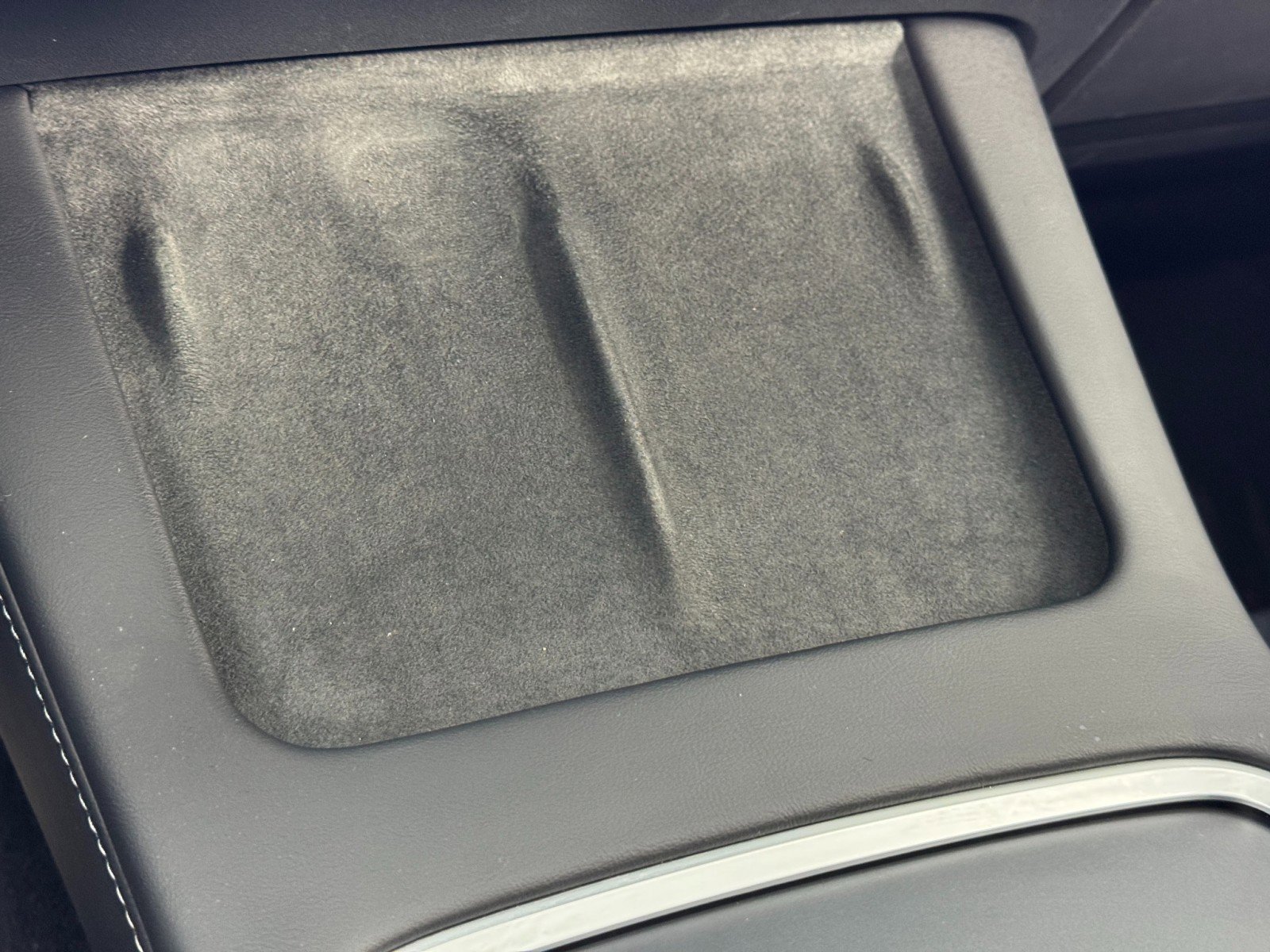 Used 2024 Tesla Model Y Performance image 35