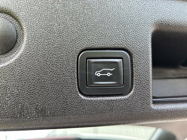 Used 2024 Chevrolet Equinox LT w/ LPO, Floor Liner Package AWD/4WD image 40